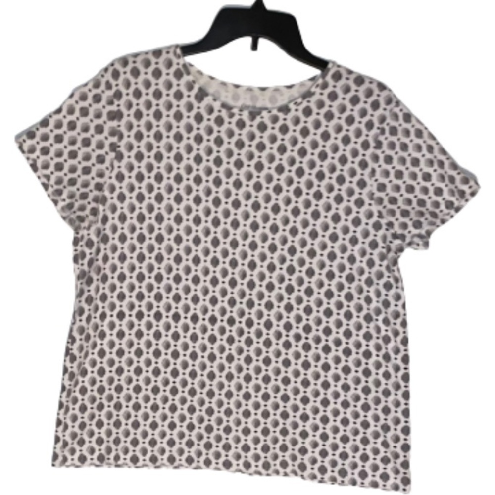 NWOT  (large) print short sleeve